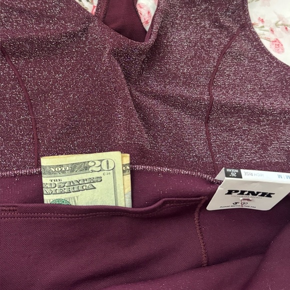 PINK VS💕An over $75.00 Value Set Soft A Perfect 🎁 Very Stretchable up to a Large - Picture 6 of 9